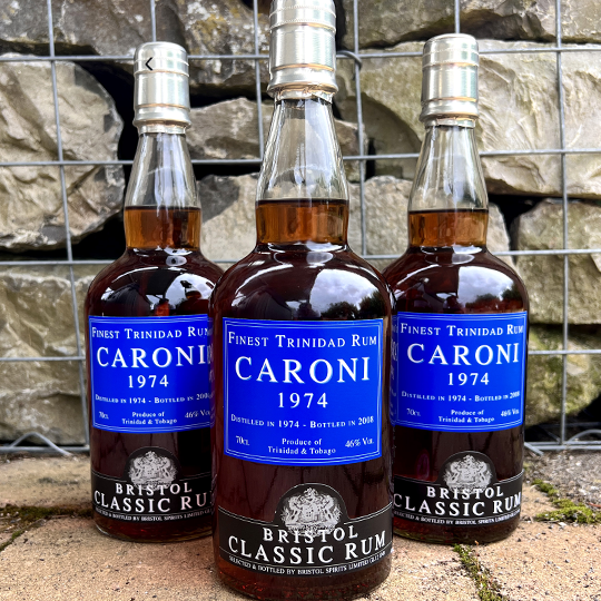 Caroni 1974 - 46% vol/abv. - Rare Premium Rum